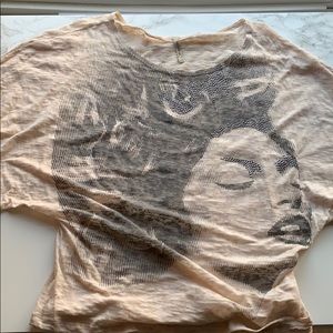 Batwing detailed top